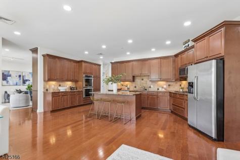 211 Metzger Drive West Orange NJ 07052
