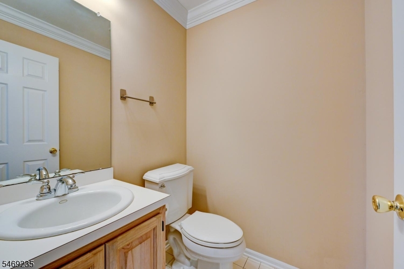 11 Cain Court Montville NJ 07045