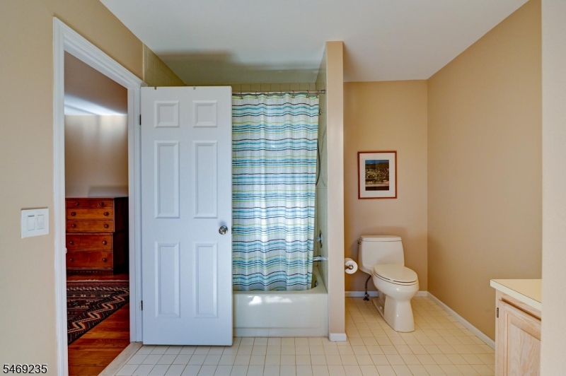 11 Cain Court Montville NJ 07045