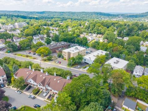 1 Mt Vernon Square Verona NJ 07044