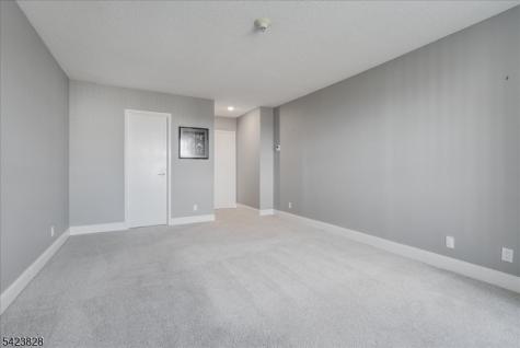 2 Claridge Drive Verona NJ 07044