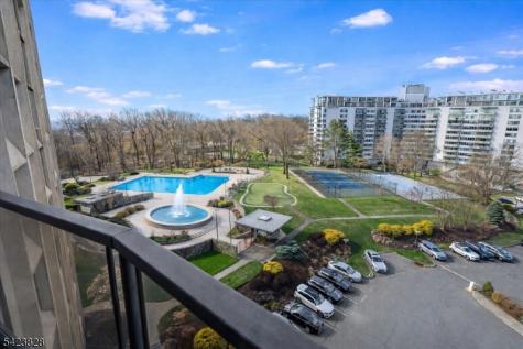 2 Claridge Drive Verona NJ 07044