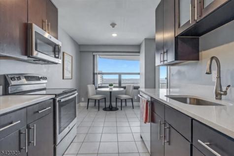2 Claridge Drive Verona NJ 07044
