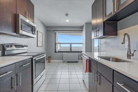 2 Claridge Drive Verona NJ 07044
