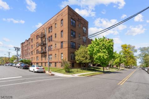 433 Lincoln Avenue City Of Orange NJ 07050