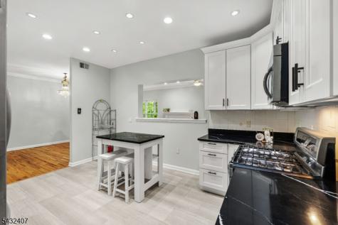 33 E Burgess Drive Piscataway NJ 08854