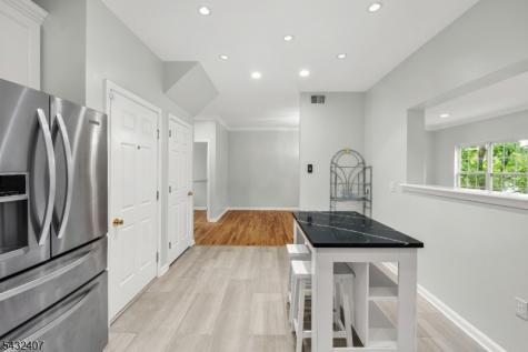 33 E Burgess Drive Piscataway NJ 08854