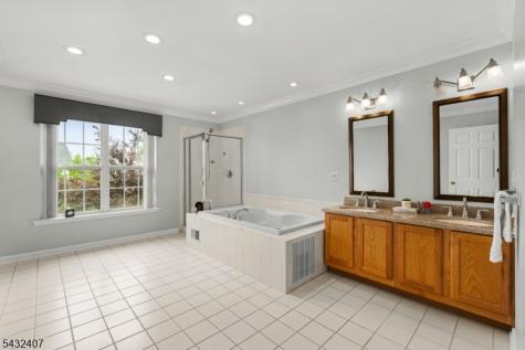 33 E Burgess Drive Piscataway NJ 08854