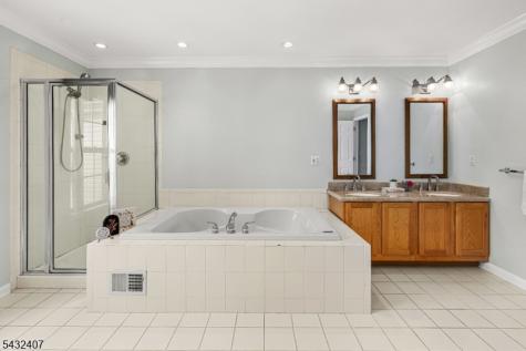 33 E Burgess Drive Piscataway NJ 08854