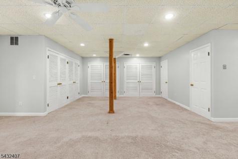 33 E Burgess Drive Piscataway NJ 08854