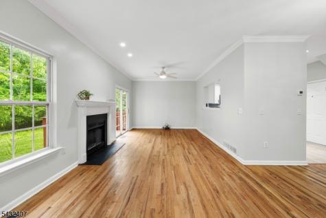 33 E Burgess Drive Piscataway NJ 08854