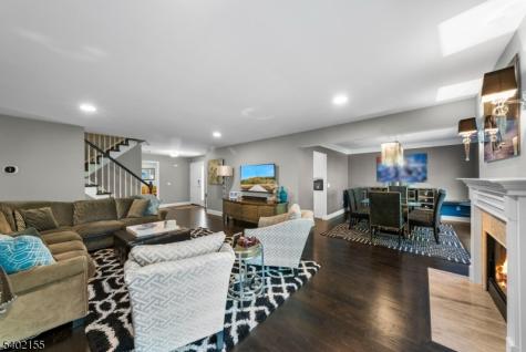 27 Cobblestone Terrace Montville NJ 07045