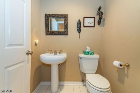33 Waterford Drive Montville NJ 07045