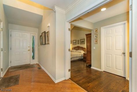 33 Waterford Drive Montville NJ 07045