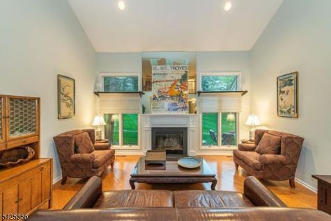 33 Waterford Drive Montville NJ 07045