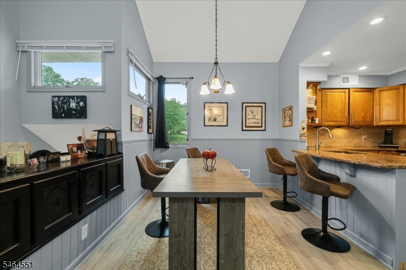 26 Red Oak Terrace Jefferson NJ 07438