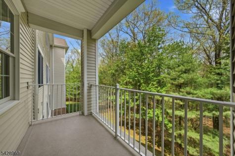 79 Ridgeview Lane Mount Arlington NJ 07856