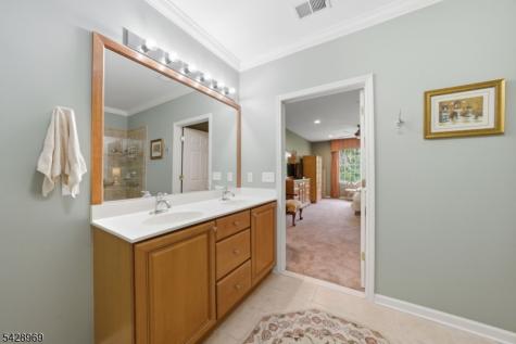 79 Ridgeview Lane Mount Arlington NJ 07856
