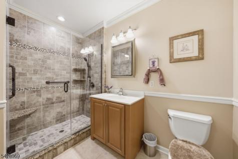 79 Ridgeview Lane Mount Arlington NJ 07856