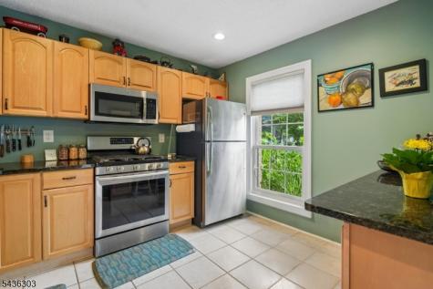 129 Woodward Lane Bernards NJ 07920