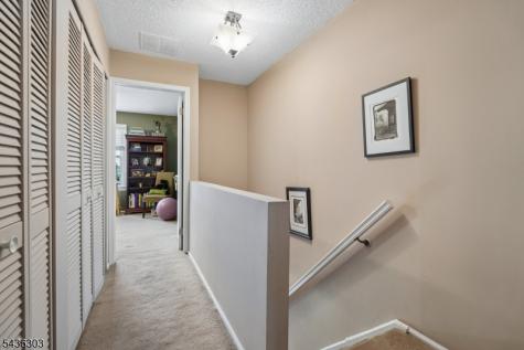 129 Woodward Lane Bernards NJ 07920