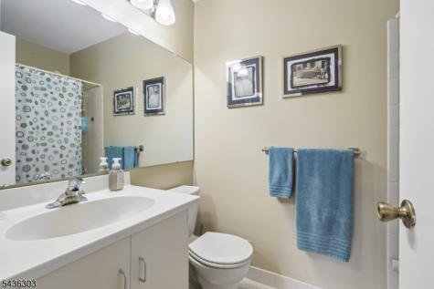 129 Woodward Lane Bernards NJ 07920