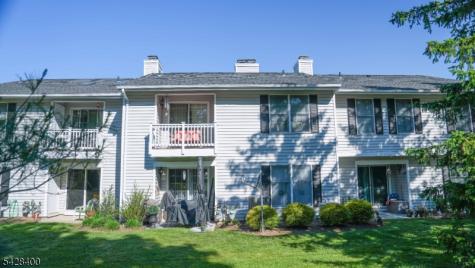 254 Nuthatch Court Readington NJ 08887