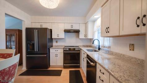 254 Nuthatch Court Readington NJ 08887