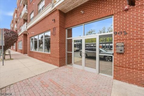 902 N 5th Street Newark NJ 07107