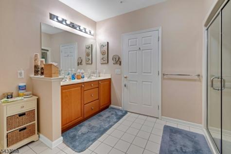 17 Ridgeview Lane Mount Arlington NJ 07856