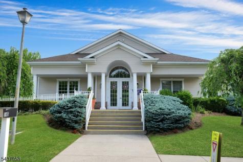 17 Ridgeview Lane Mount Arlington NJ 07856