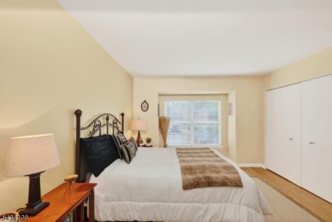 147 Picadilly Place Franklin NJ 08873