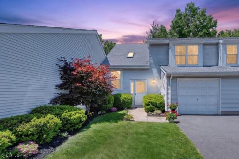 147 Picadilly Place Franklin NJ 08873