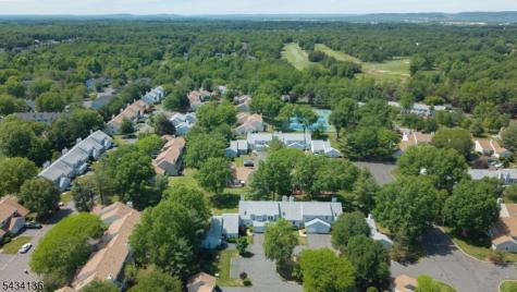147 Picadilly Place Franklin NJ 08873