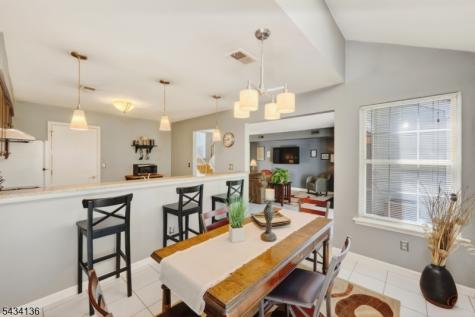 147 Picadilly Place Franklin NJ 08873