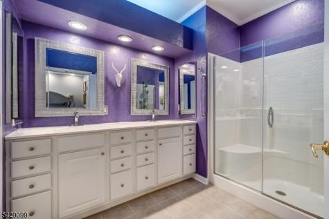 10402 Warrens Way Wanaque NJ 07465