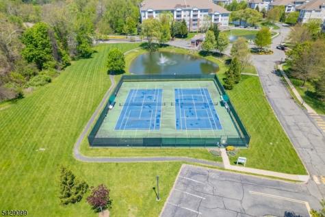 10402 Warrens Way Wanaque NJ 07465