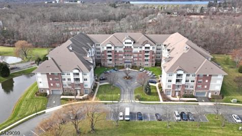10402 Warrens Way Wanaque NJ 07465