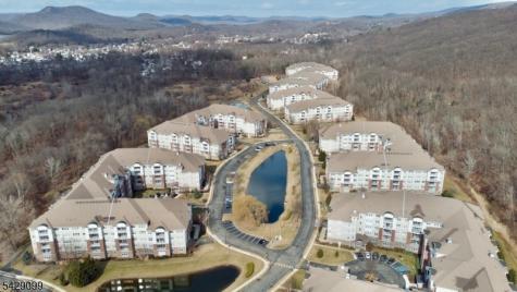 10402 Warrens Way Wanaque NJ 07465