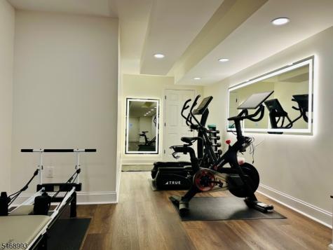 4 Meadowbrook Club Way Far Hills NJ 07931