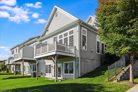 69 Aspen Drive Cedar Grove NJ 07009