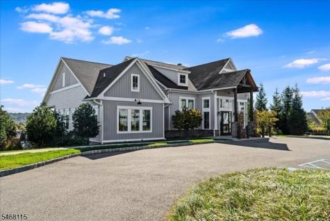 69 Aspen Drive Cedar Grove NJ 07009
