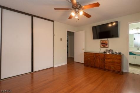 264 Crosse Drive Monroe NJ 08831