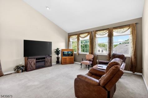 13 Fairchild Lane Wantage NJ 07461