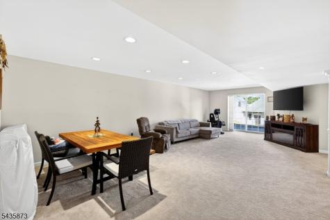 13 Fairchild Lane Wantage NJ 07461
