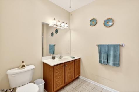 13 Fairchild Lane Wantage NJ 07461