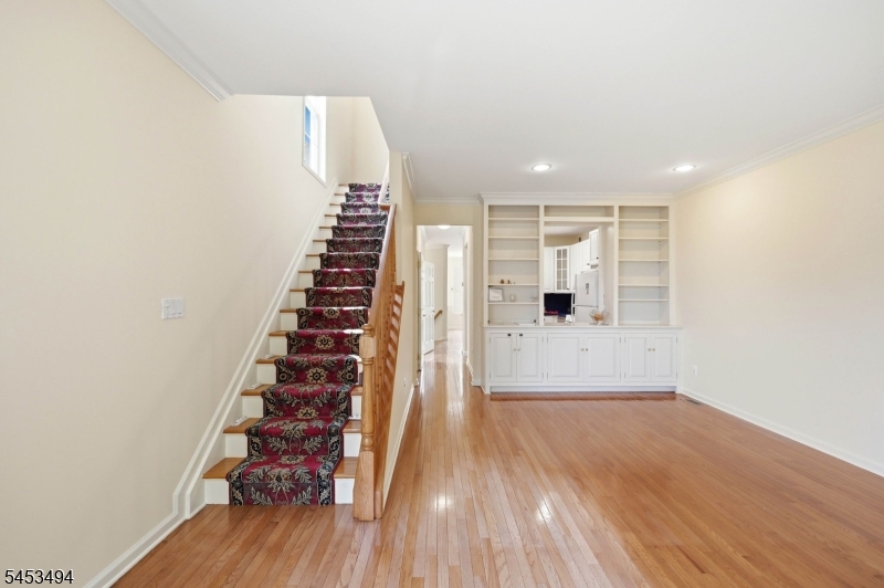 427 Hartford Drive Nutley NJ 07110