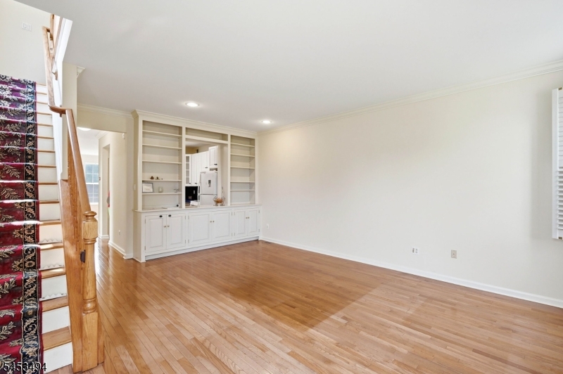 427 Hartford Drive Nutley NJ 07110