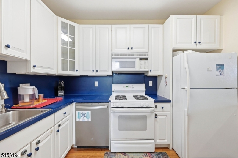 427 Hartford Drive Nutley NJ 07110