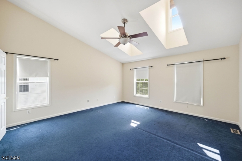 427 Hartford Drive Nutley NJ 07110
